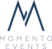 Logo blanco momento events